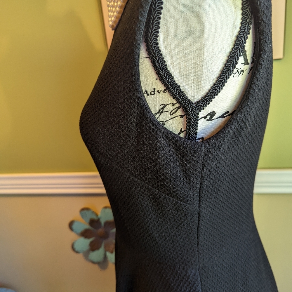 Betsy Johnson dress - Picture 9 of 15